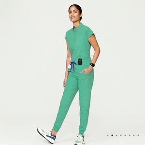 Surgical Green Figs Scrubs